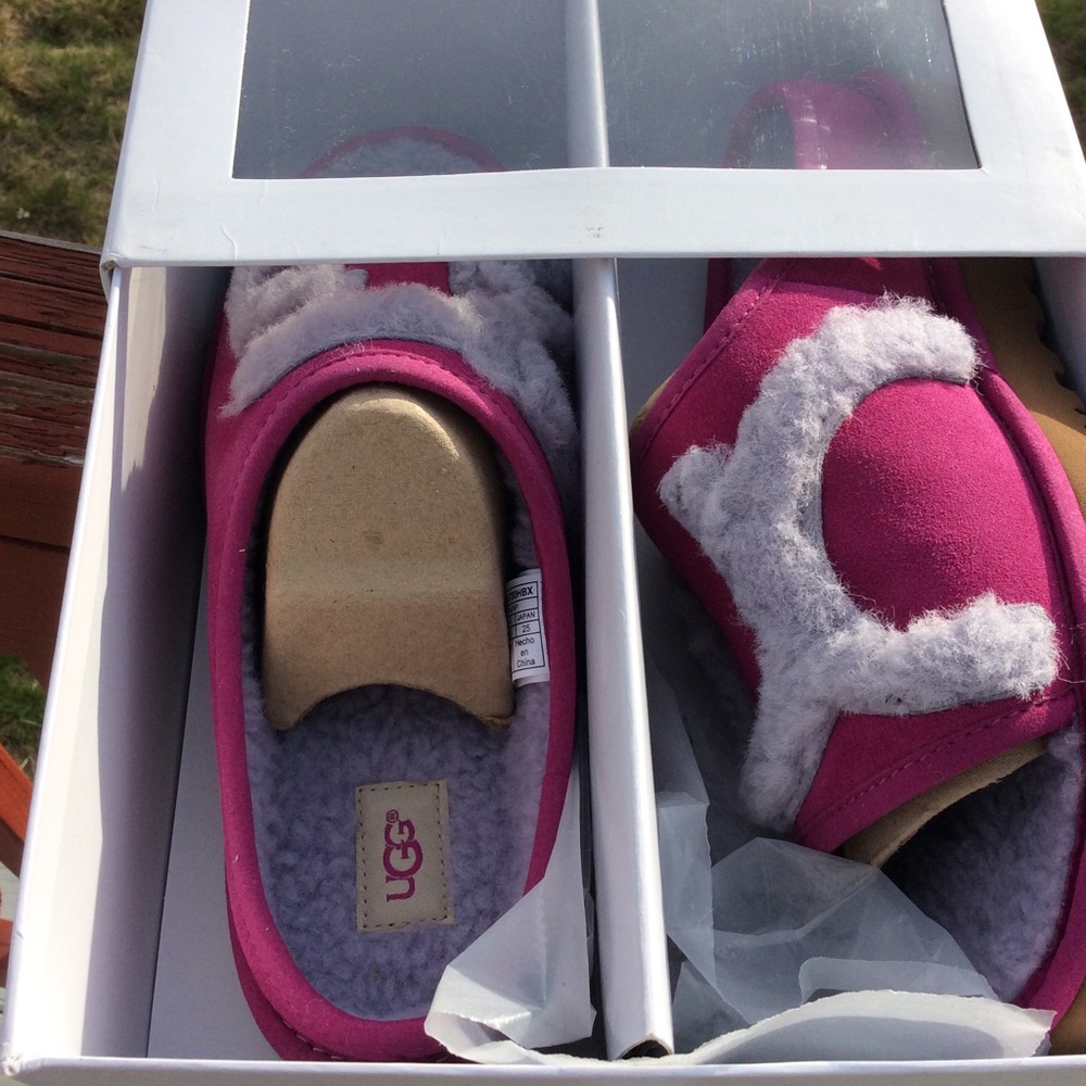 Ugg Slide Slippers - Picture 5 of 7